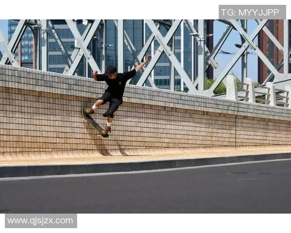 滑板文化的崛起成都滑板队如何掌控城市街头的魅力与挑战 滑板文化的崛起成都滑板队如何掌控城市街头的魅力与挑战