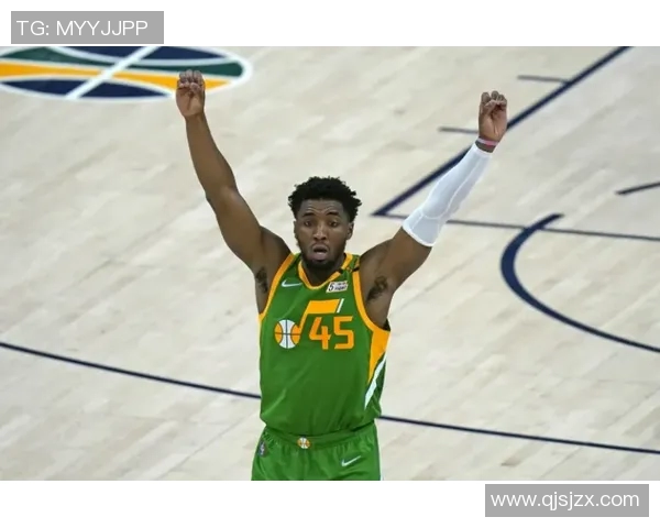 多诺万米切尔带领球队奋勇争先展现超凡篮球才华与领袖魅力