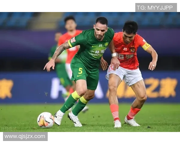 恒大与国安激战正酣央视直播全程解析精彩瞬间与战术对决