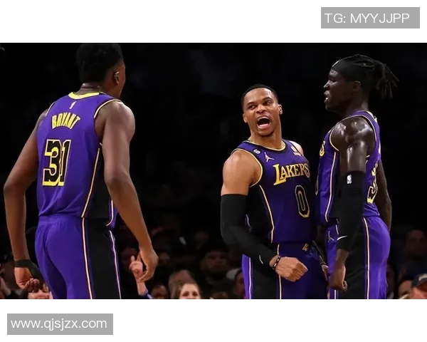 森林狼与猛龙激战正酣谁能在这场对决中笑到最后