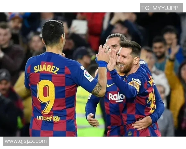 科罗急流与皇家盐湖的激烈对决展现足球魅力与战术智慧的精彩较量