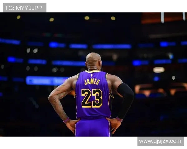 詹姆斯:从篮球场上的传奇到社会影响力的多面手 詹姆斯:从篮球场上的传奇到社会影响力的多面手