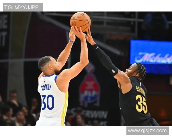 勇士队强势击败骑士队113比91展现冠军实力与团队默契